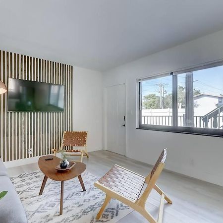 Chic Retreat: 2Br Apartment! Fort Lauderdale Buitenkant foto