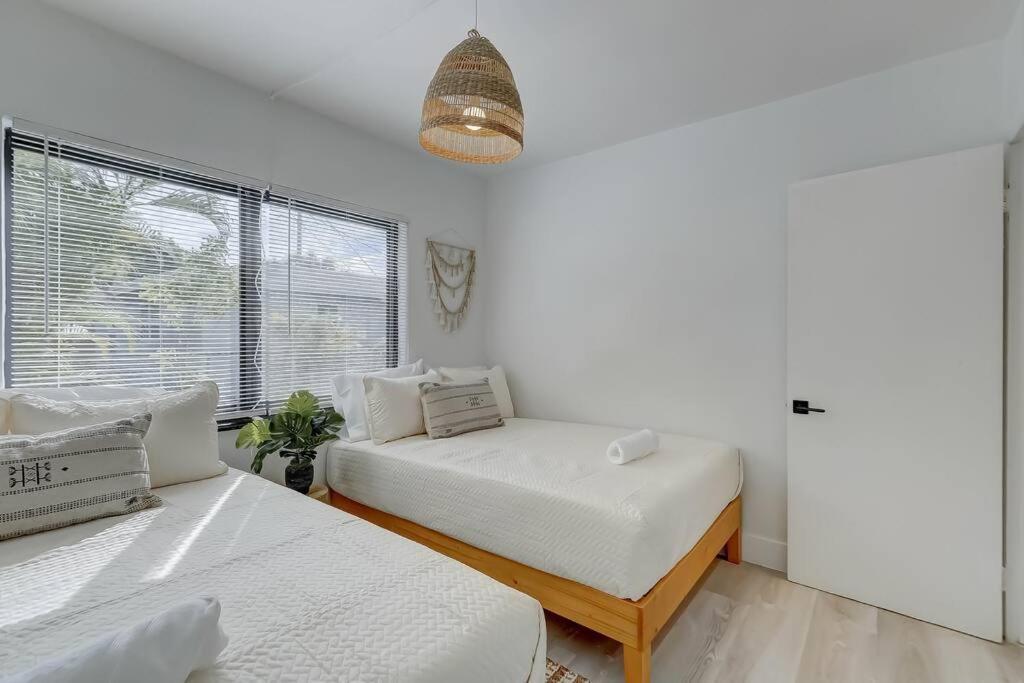 Chic Retreat: 2Br Apartment! Fort Lauderdale Buitenkant foto